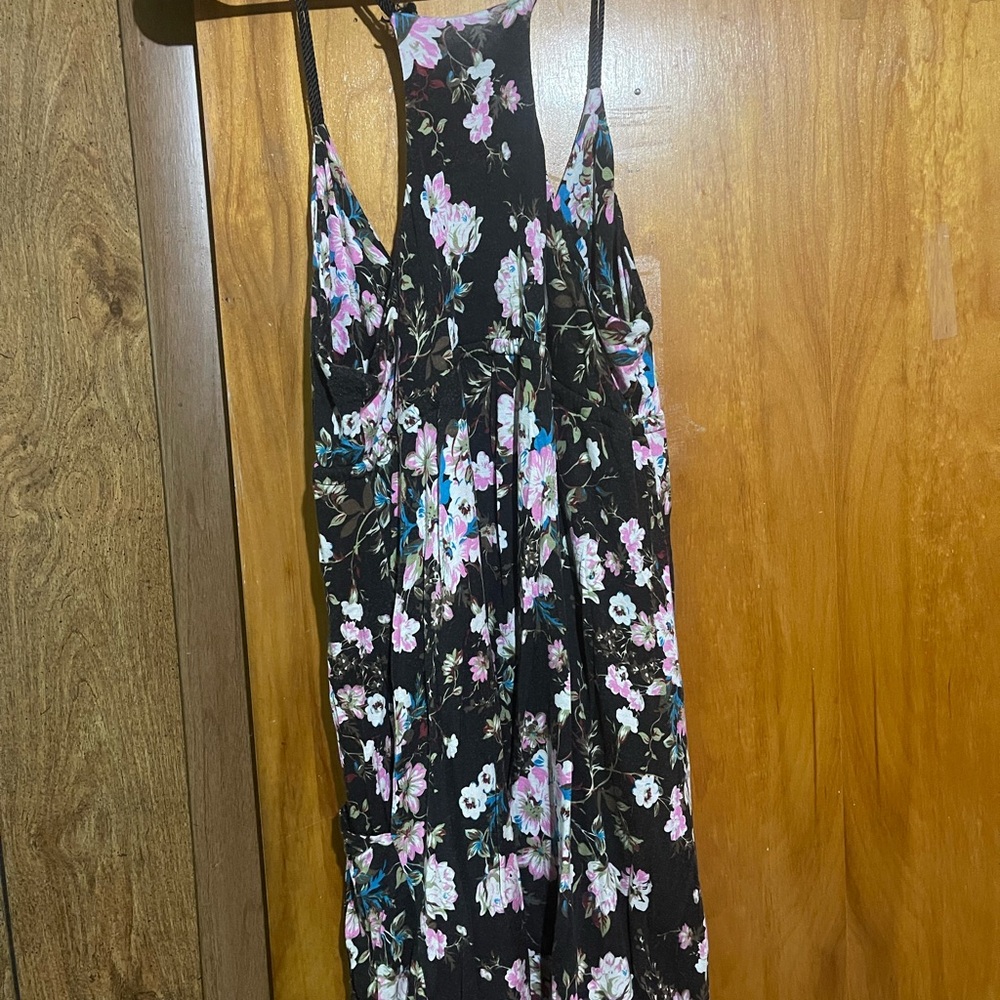 Dress - Picture 3 of 4